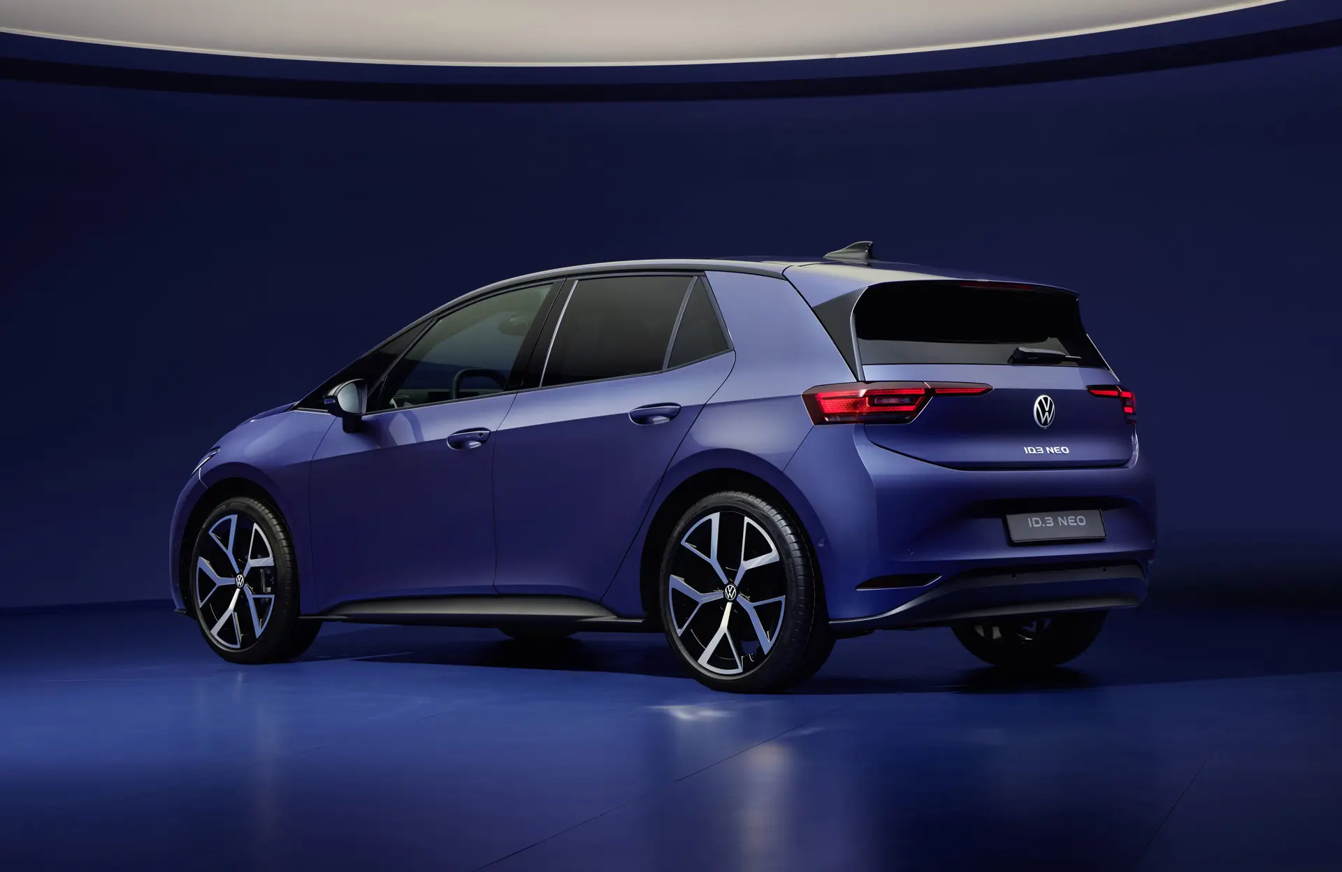 🚘 Новый Volkswagen ID.3 Neo: главное  Немцы выкатили на суд публики электрокар ID.3 Neo, наследника 