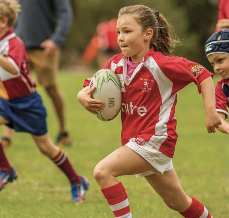 Проходит набор спортсменок на регби с 8  до 16 лет 🏉 совершенно БЕСПЛАТНО.