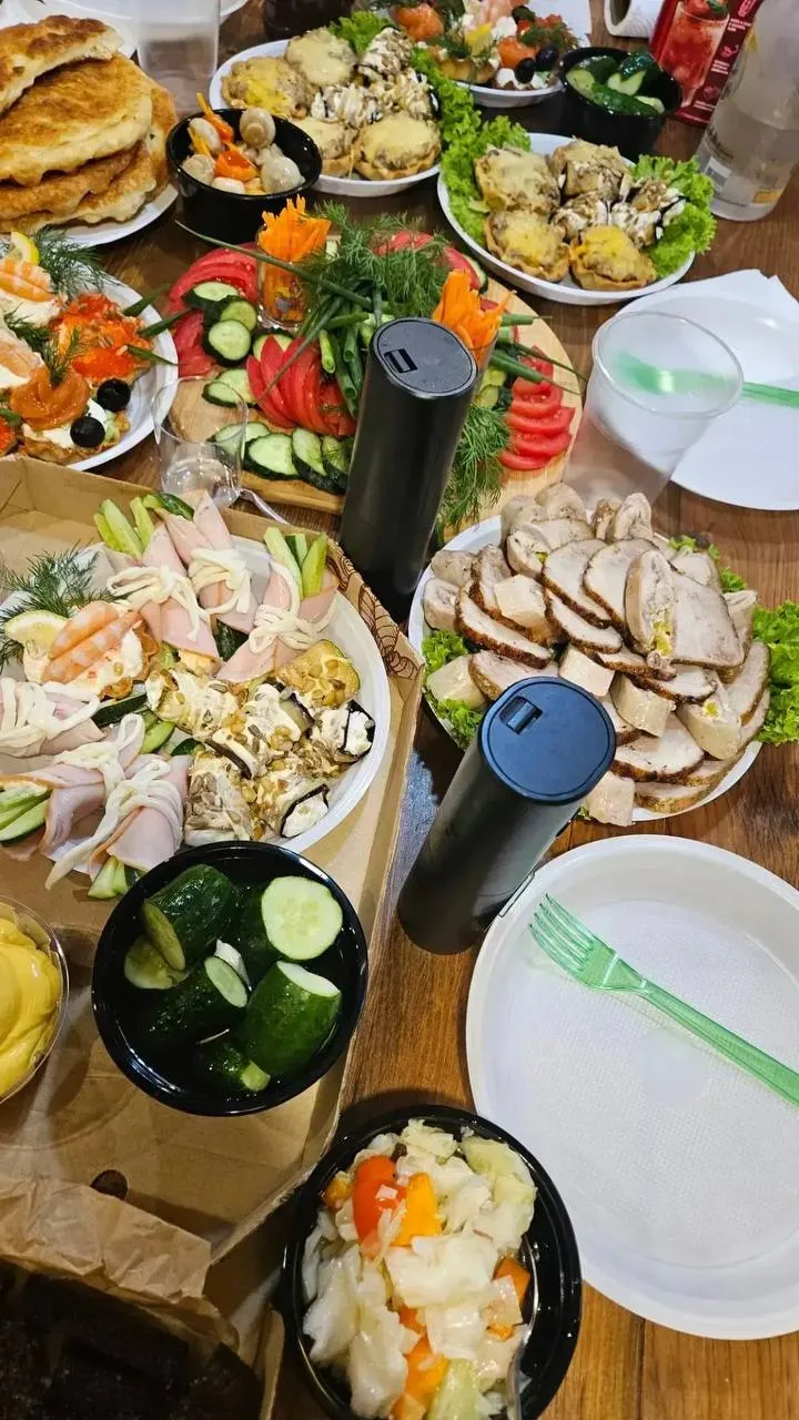 В рестобаре «Деловая колбаса» сезон вкусных скидок: