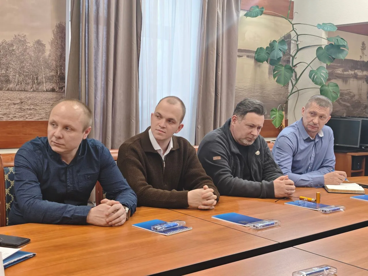 🗳Участники программы "Герои Карелии" ознакомились с механизмами организации региональных выборов.  В