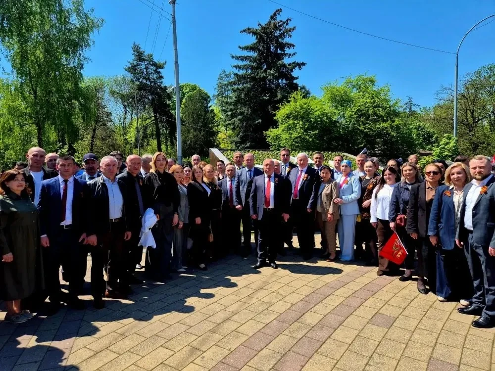 В Кабардино-Балкарии торжественно отметили 81-ю годовщину Великой Победы.