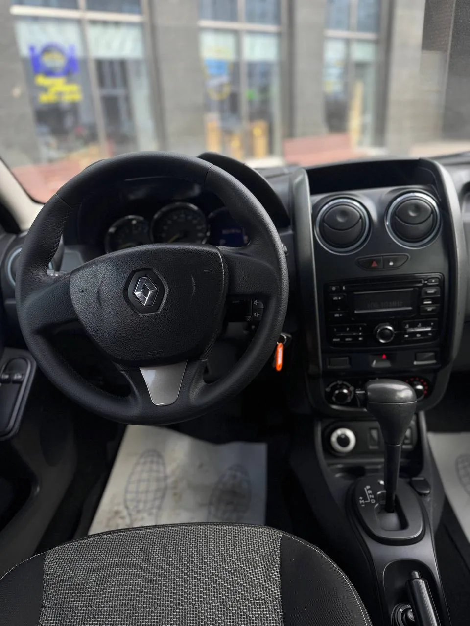 🔊 RENAULT DUSTER  ▪️ Год выпуска — 2016 ▪️ 2.0 | автомат | полный привод | 143 лс ▪️ Пробег 168 тыся