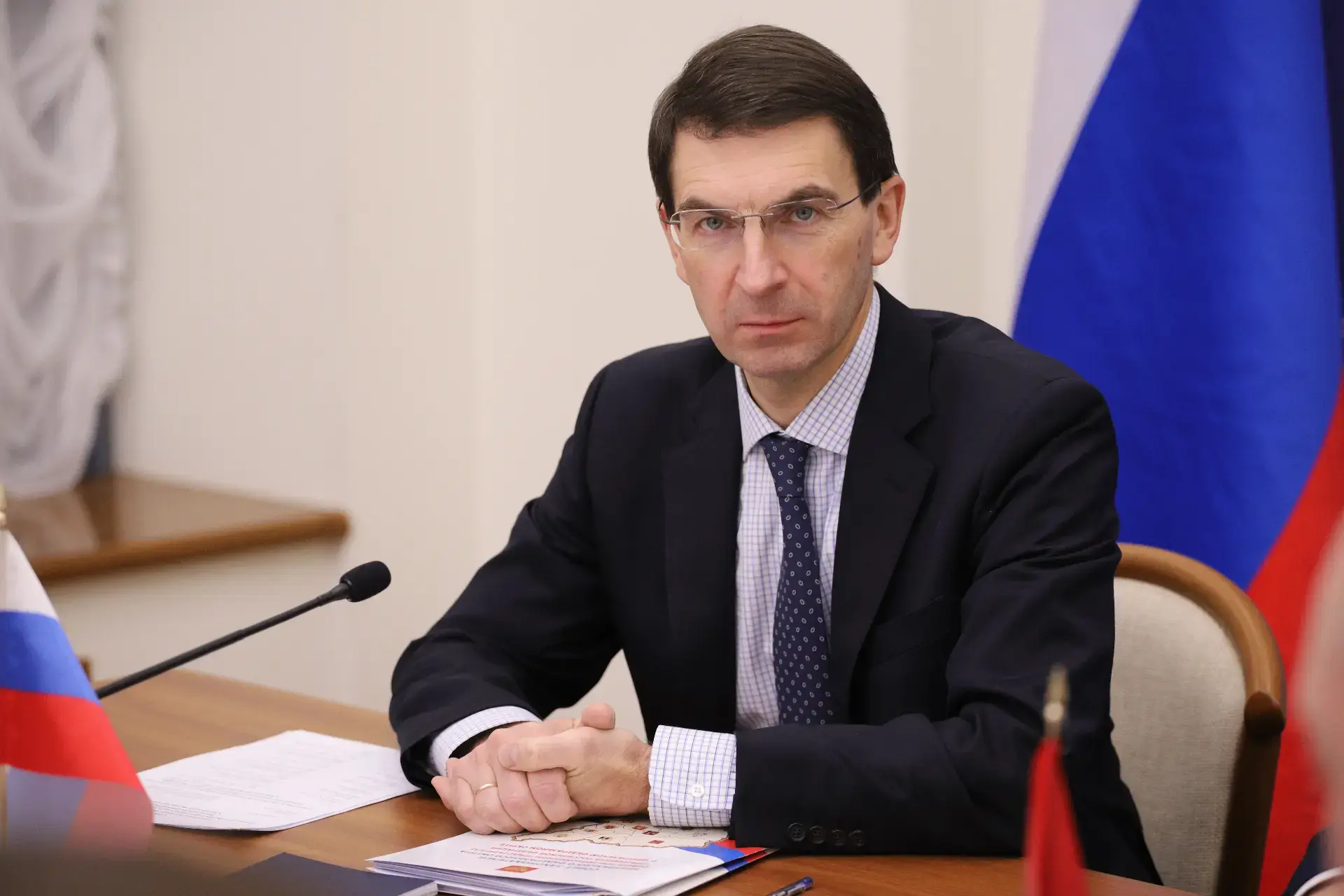 Игорь Щёголев, полномочный представитель Президента РФ в ЦФО, поздравил сотрудников местных органов 