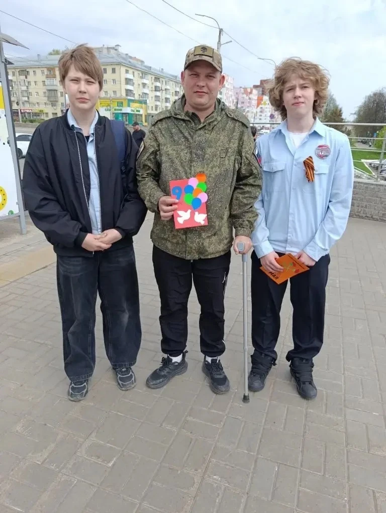 С Днём Победы!!! 🔥  Поздравили ветеранов и жителей города с  праздником Великой Победы! В каждой отк