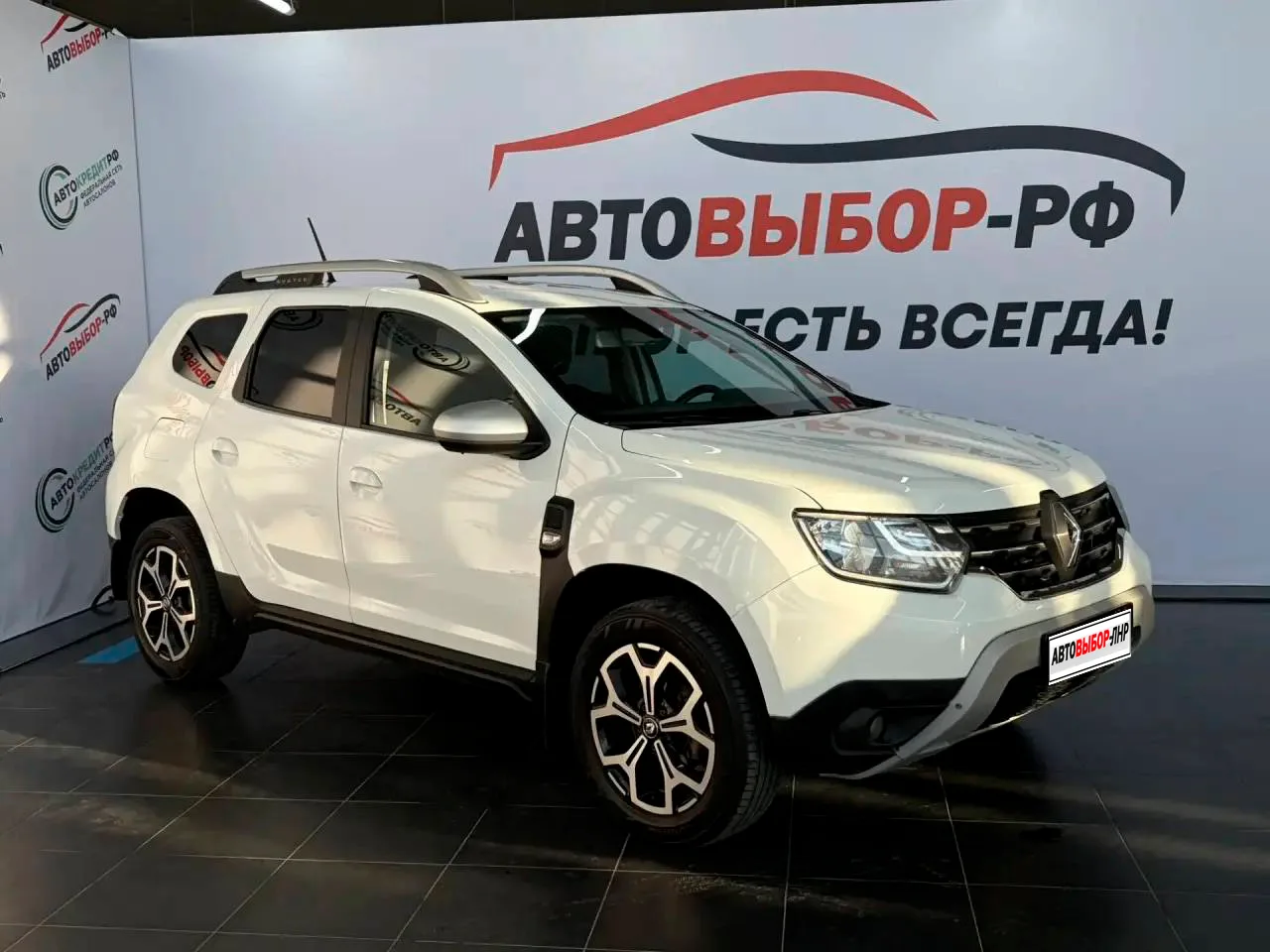 RENAULT DUSTER