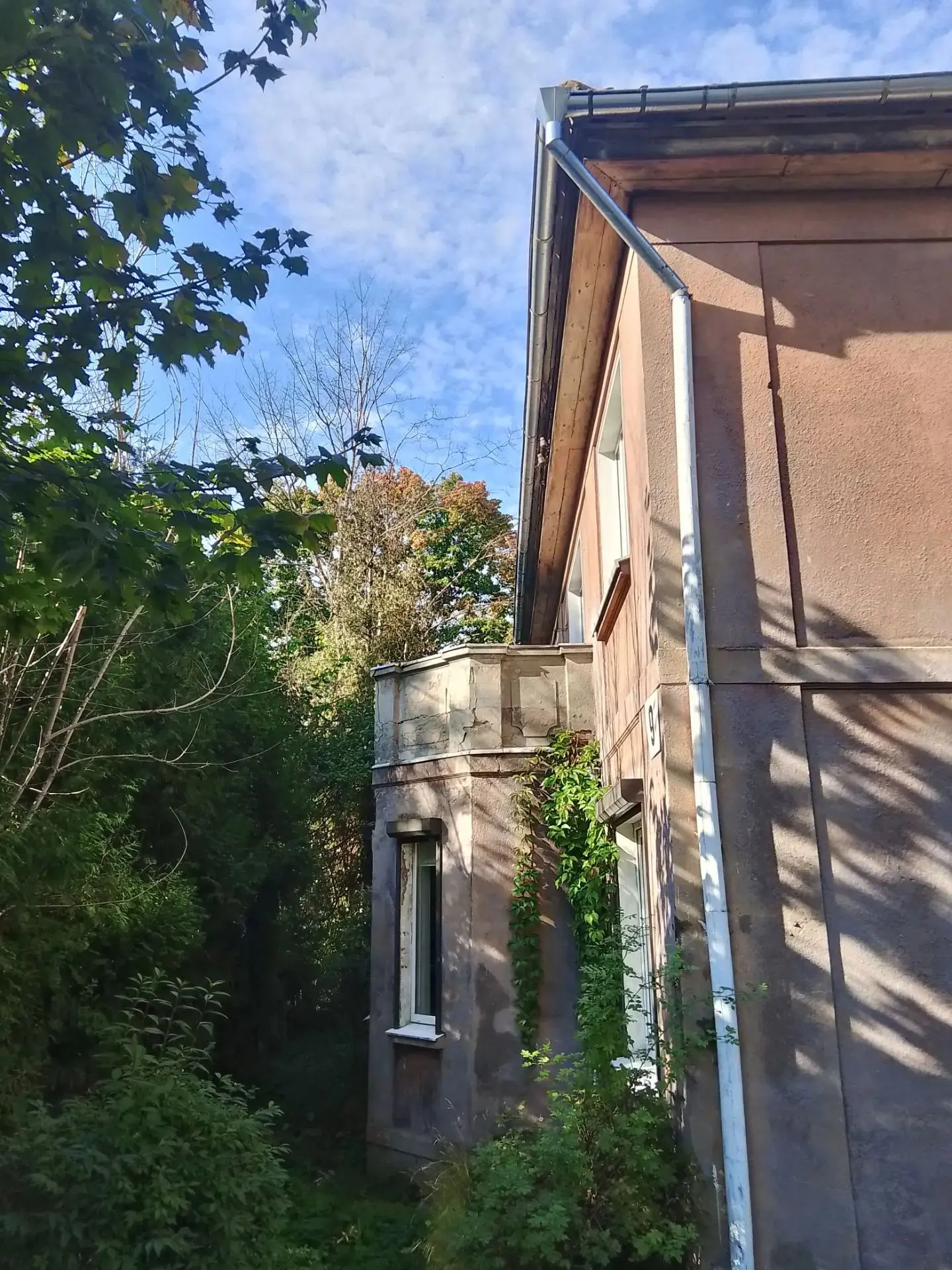 Бурова 5, ремонт балкона