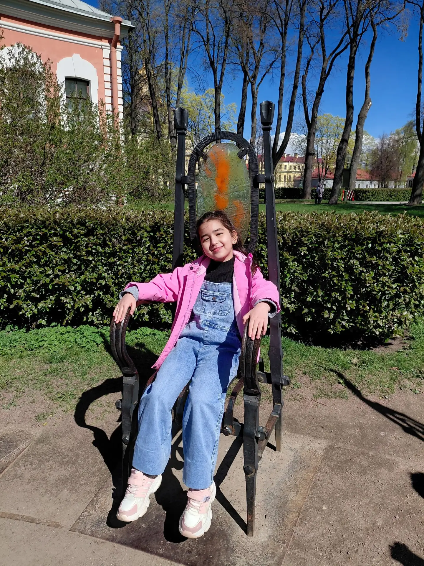 🔐 2"В" в Петропавловской крепости: квест для юных следопытов  Ученики 2"В" класса побывали на увлека