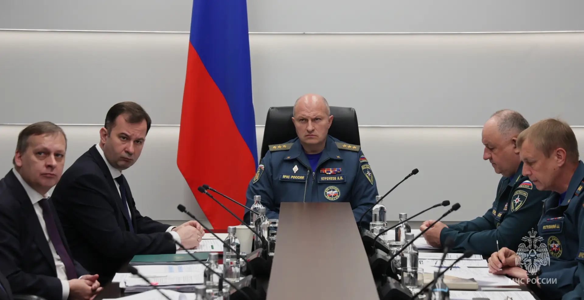 Почти 29 тыс. жителей Дагестана и Чечни, пострадавших от паводка, получили различные выплаты  Глава 