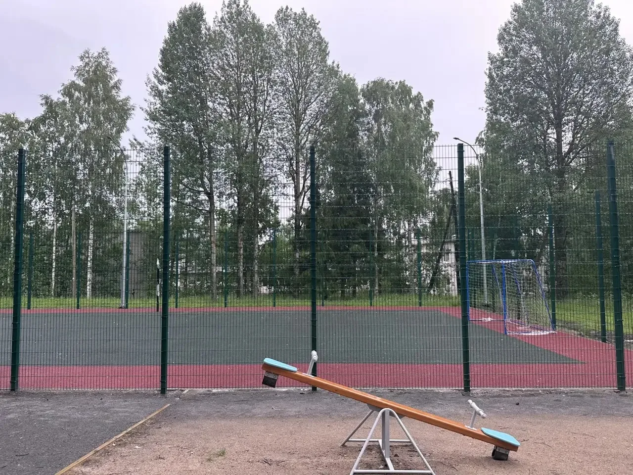 Работы в парке Удега полностью завершены!

Месяц назад, 15 мая, мы выезжали на этот объект на Птицеф