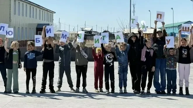 6 июня, в день рождения великого русского поэта Александра Сергеевича Пушкина, ребята из школьного л