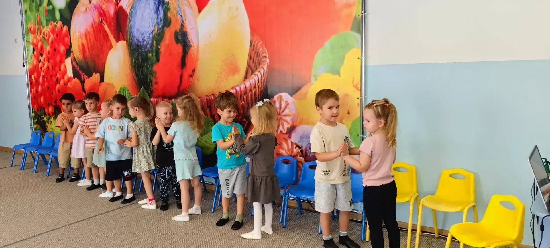 Мы в загадки поиграли,