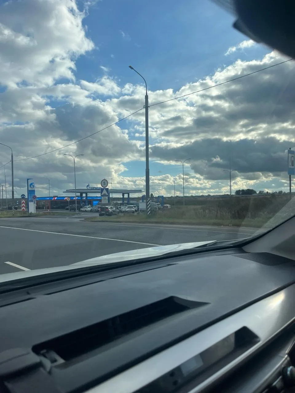 ❗️ Жители заметили, что очереди на заправках почти пропали, проблем с бензином в эти дн...