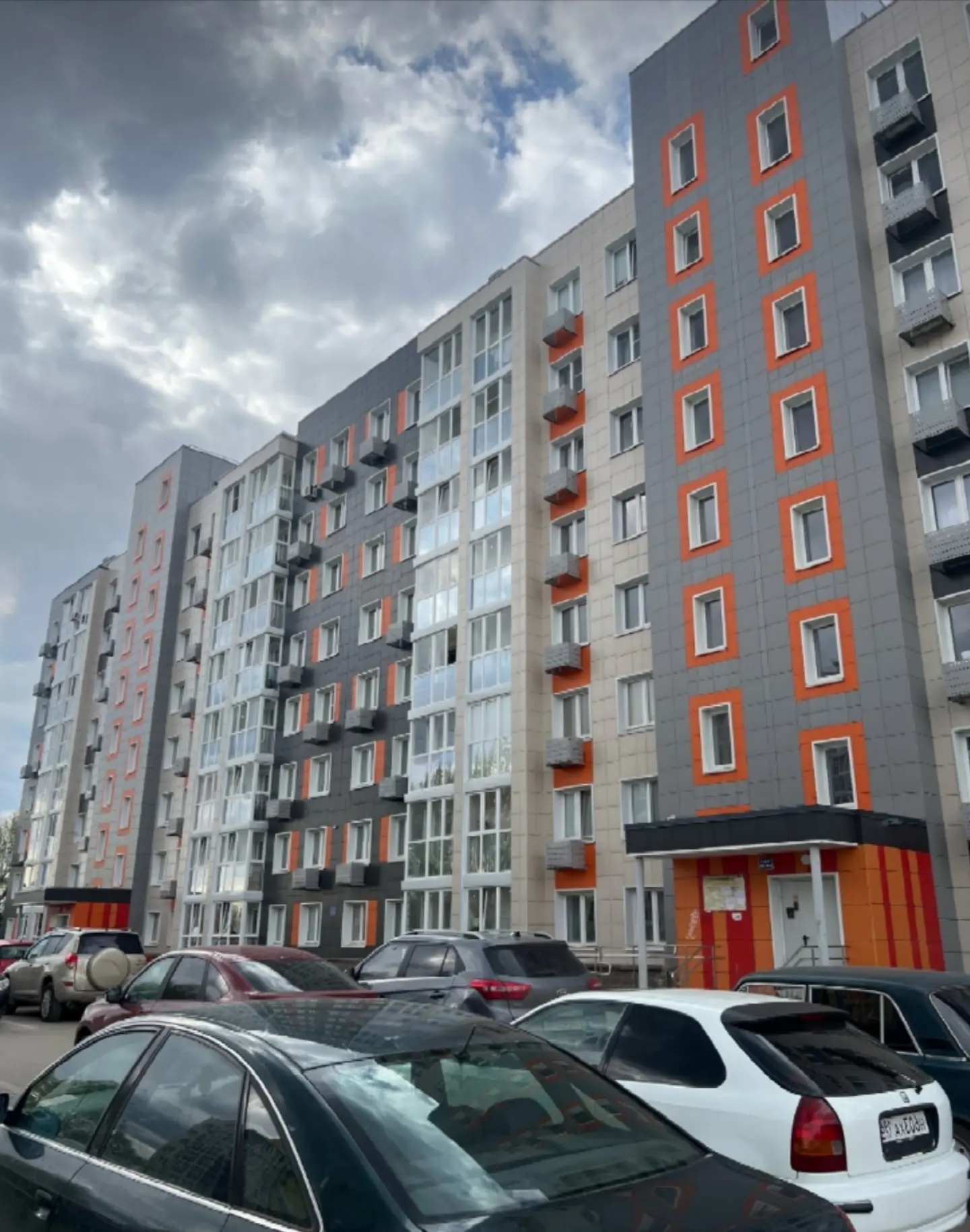 Квартиру сдам на МОНУМЕНТ ДРУЖБЫ -