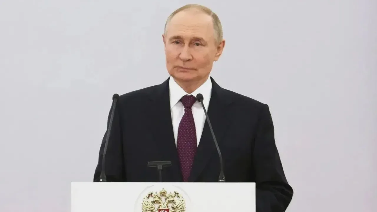 Владимир Путин отмечает 74-летие