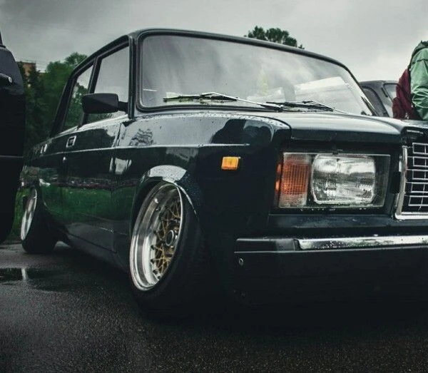 Фото