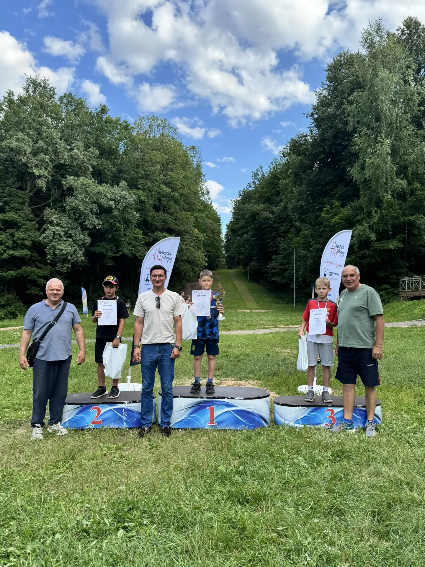 🏆 Вчера на Нижегородском трамплине и в лесопарке «Щелковский хутор» прошли Чемпионат и...