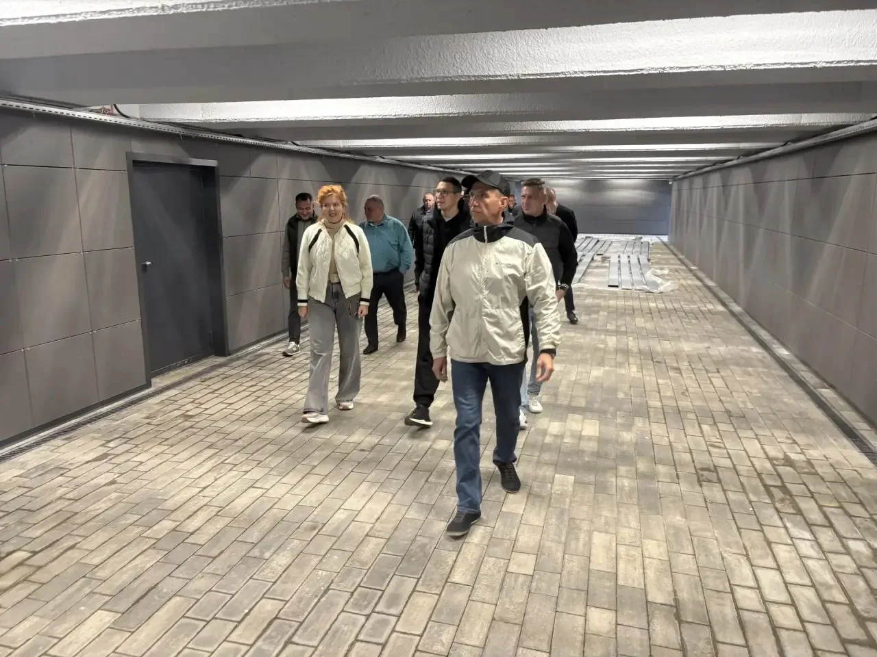 В районе завода «Электроприбор» завершили ремонт подземного пешеходного перехода. Проек...