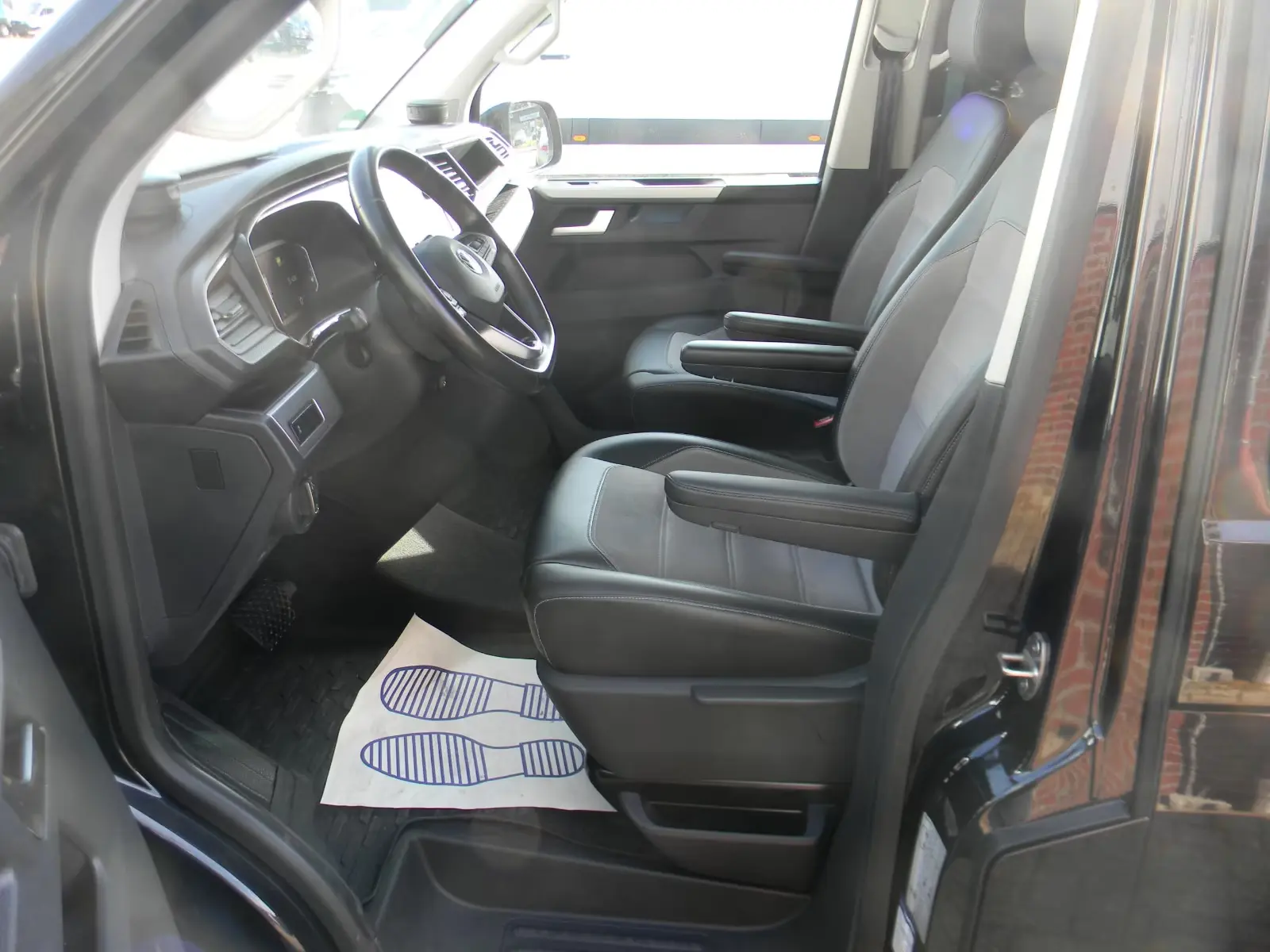 🚗 Volkswagen T6 Multivan