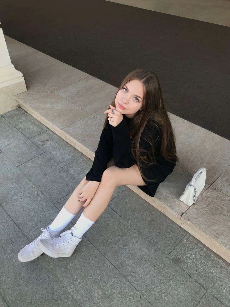🍷 Ева