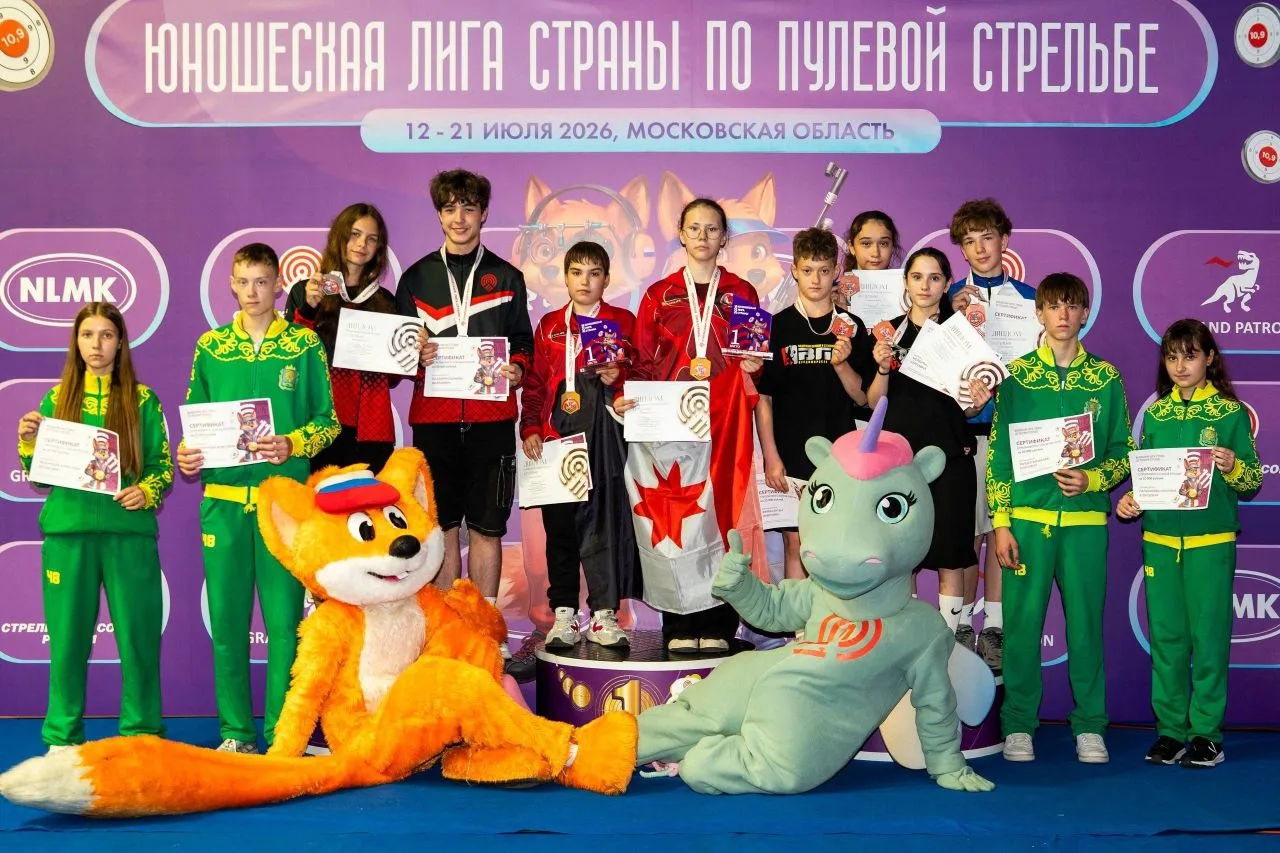 🎉 Гордость 7 «А» класса! 
🥇Поздравляем Паздерина Даниила с победой!!!
Даня, гордимся тобой! Желаем
