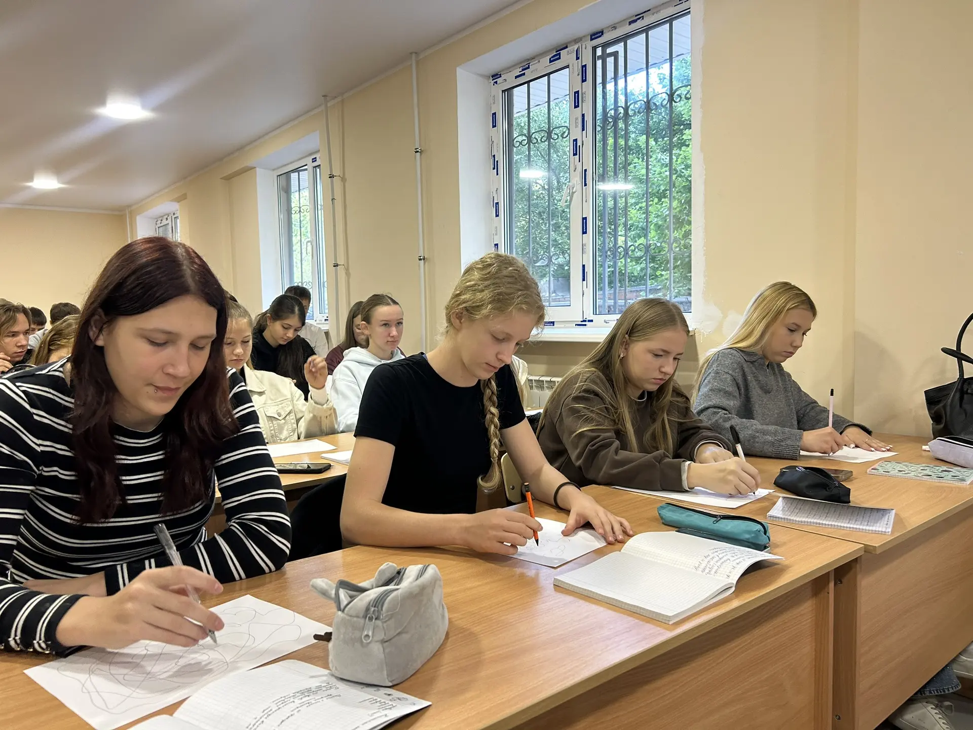 🎨 В СевМК отметили День социального педагога