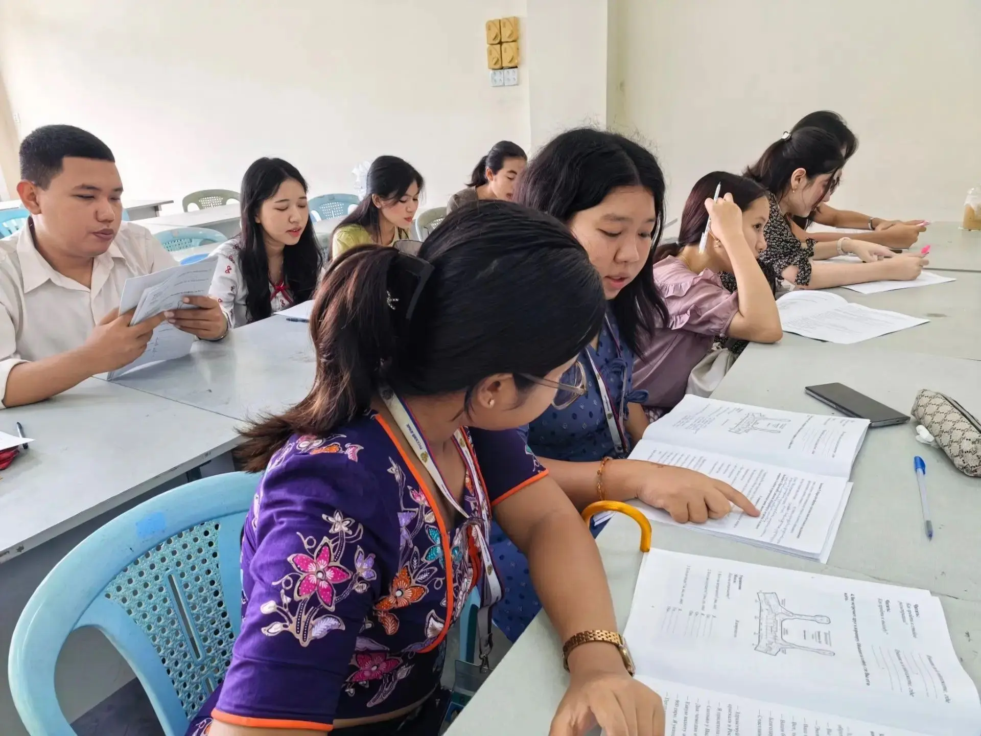 🇲🇲Новости из Мьянмы: курсы русского языка в Янгонском университете иностранных языков, начатые 15 