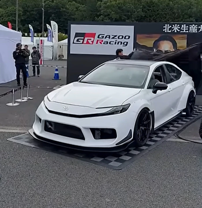 🚀 Отделение Gazoo Racing построило семицилиндровую Camry

Речь идёт не о новом слове в моторостроен