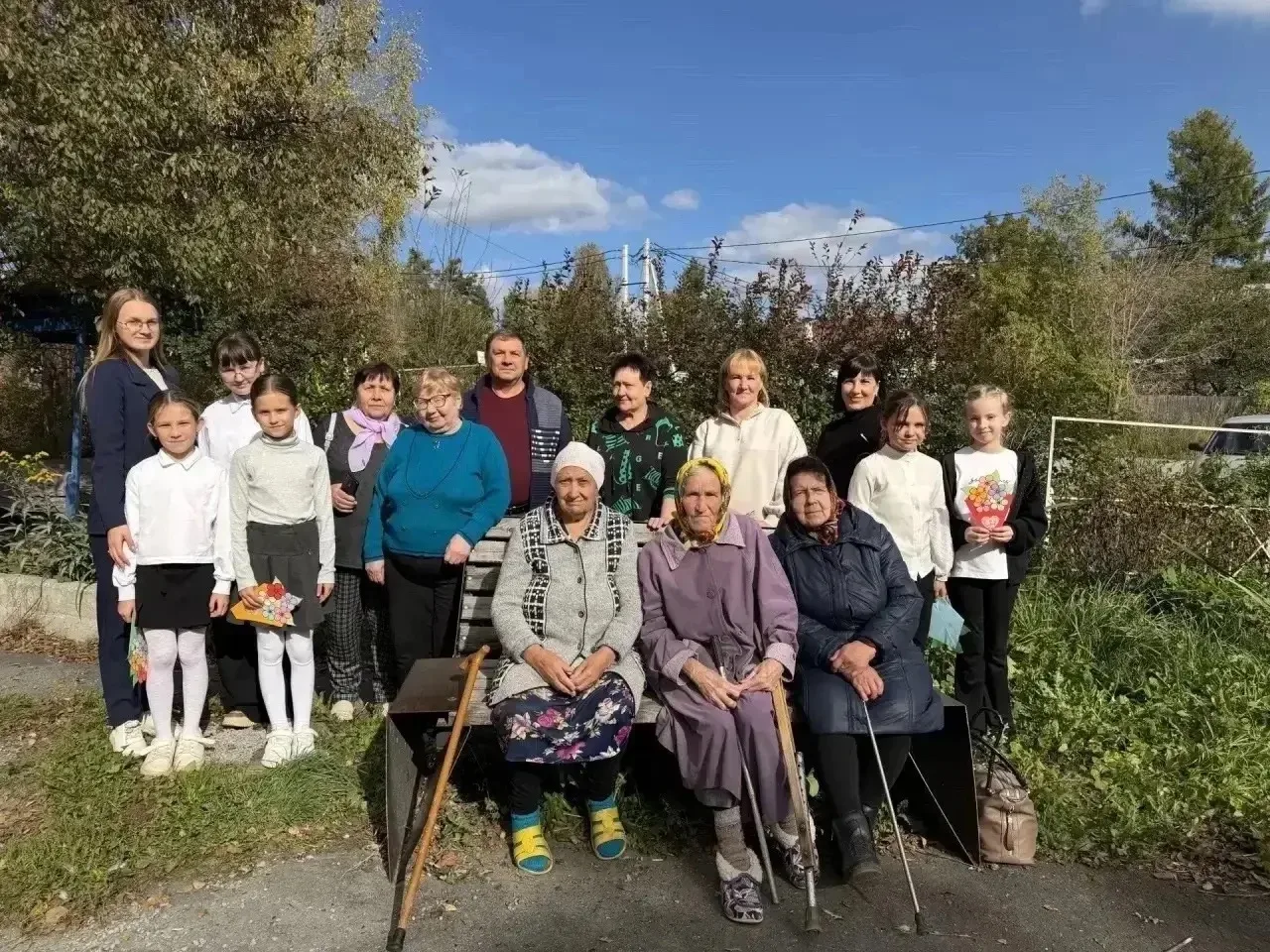 🌿 В Асбесте прошёл День мудрости и уважения