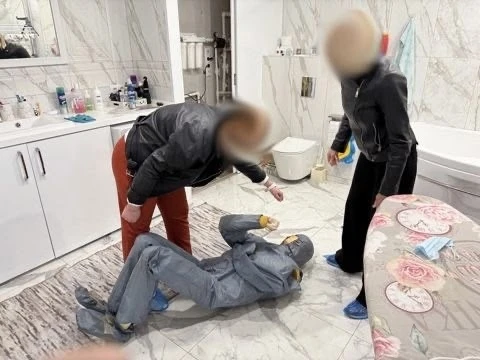 👺🔨👱‍♀️Так называемый мужчина изуродовал лицо бывшей жене дрелью