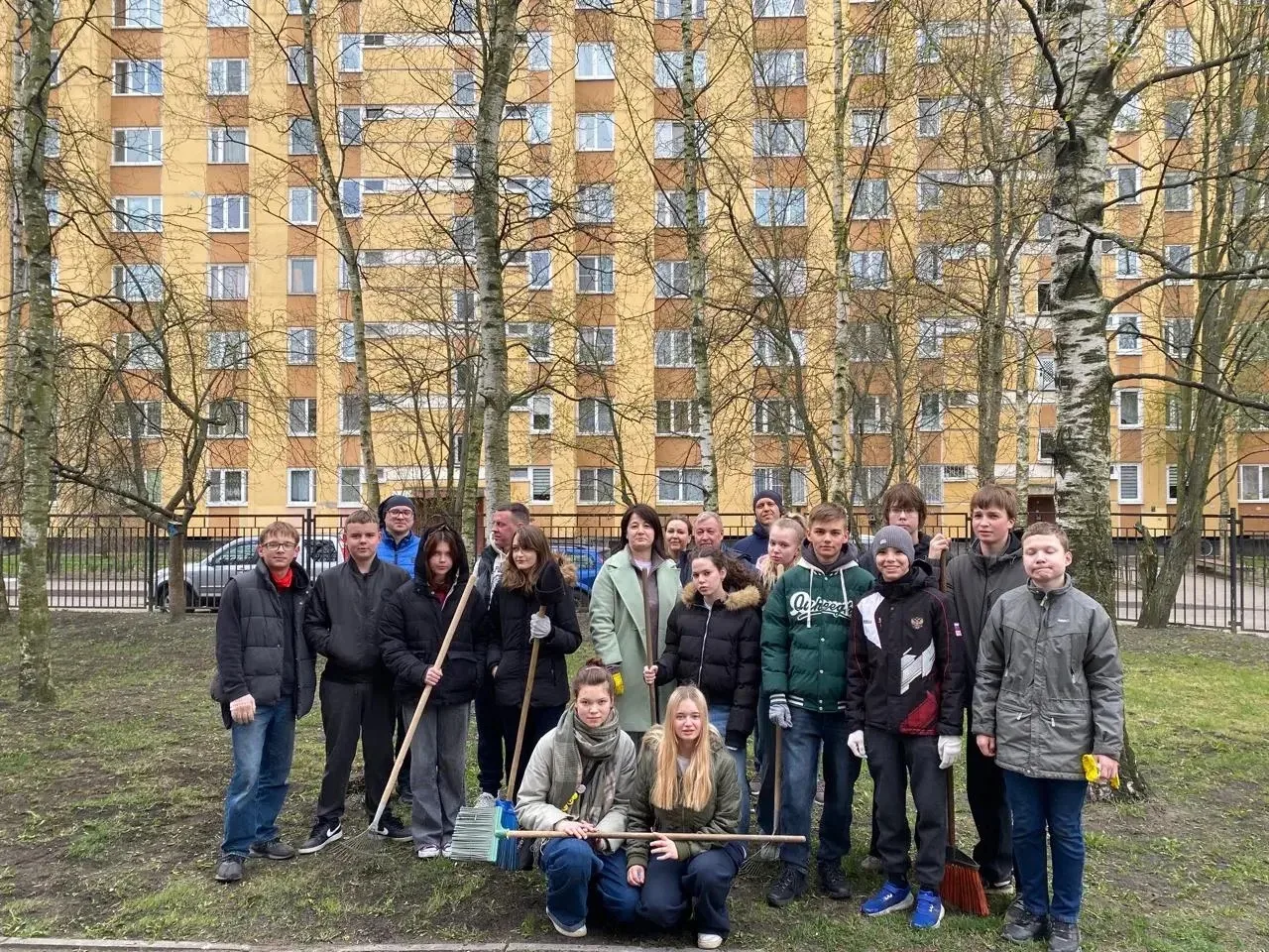 🧹Всероссийский субботник в школе  🧹Субботник – это добрая традиция, объединяющая коллектив, а апрель