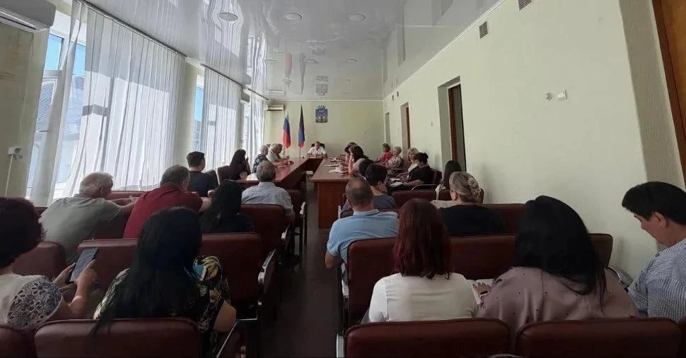 В Володарском округе состоялось расширенное аппаратное совещание