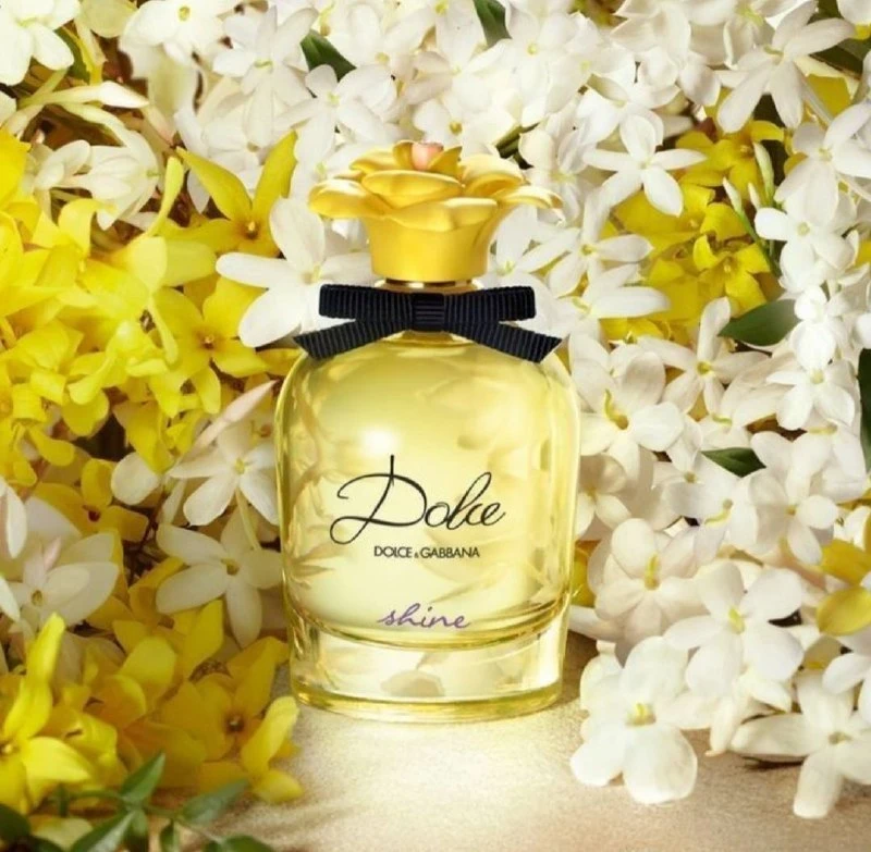 DOLCE & GABBANA dolce shine свежесть розового грейпфрута, терпковатый запах айвы и слад...