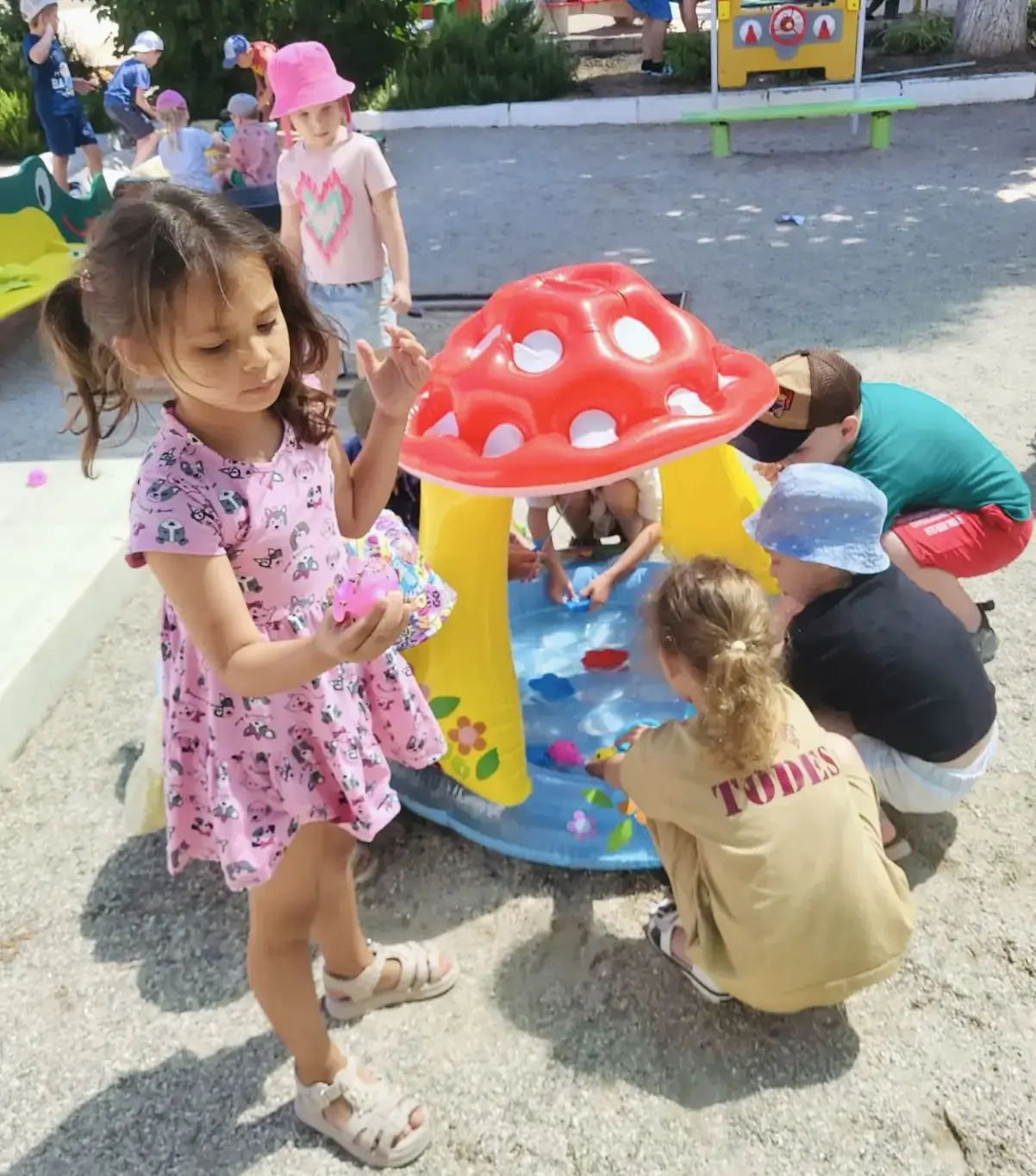 🌞 Для чего нужна вода летом? Рассказываем вместе с ребятами! 🌞

Лето — пора солнца и тепла, но в с