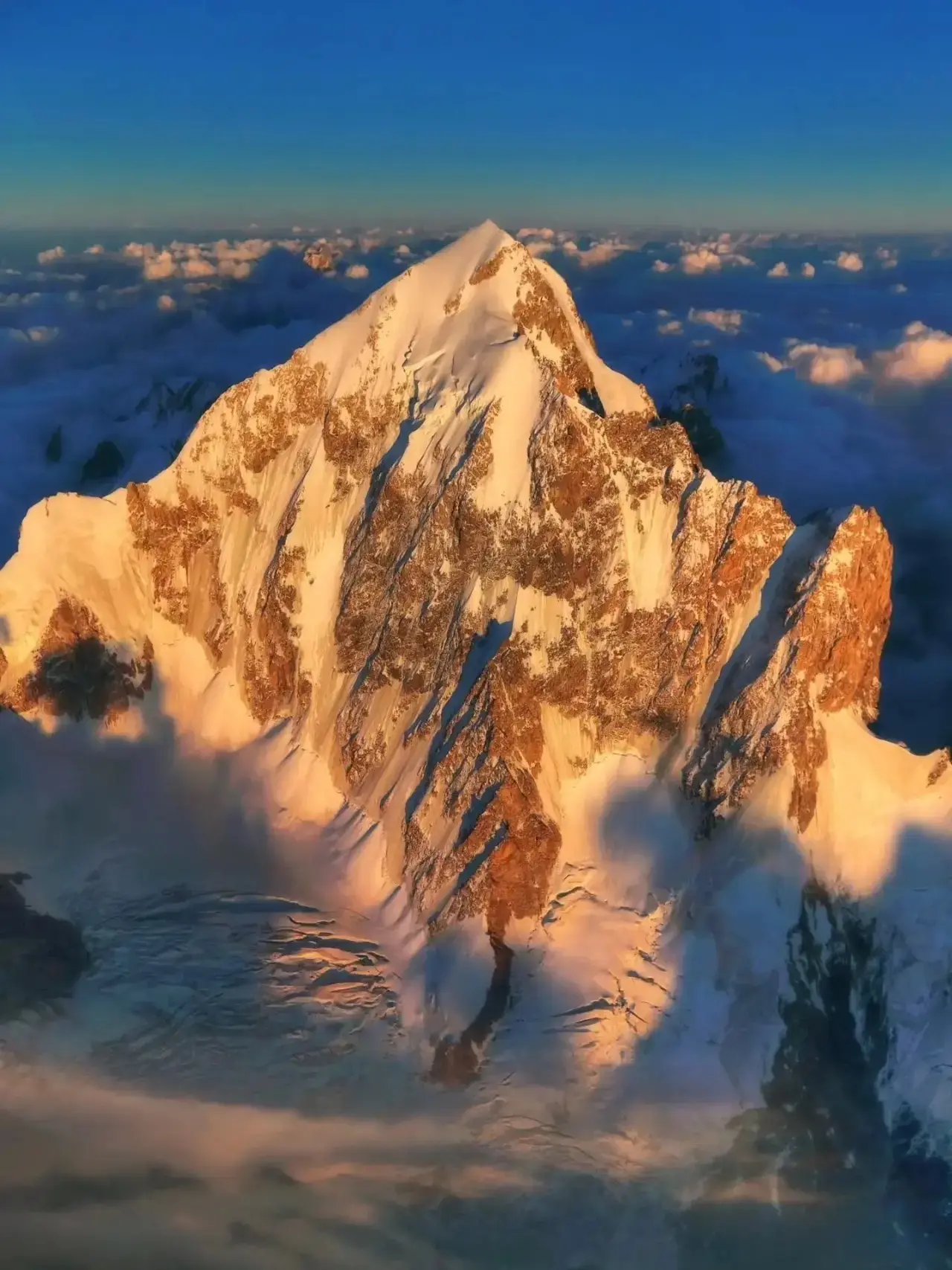 🏔 Коштан-Тау на закате