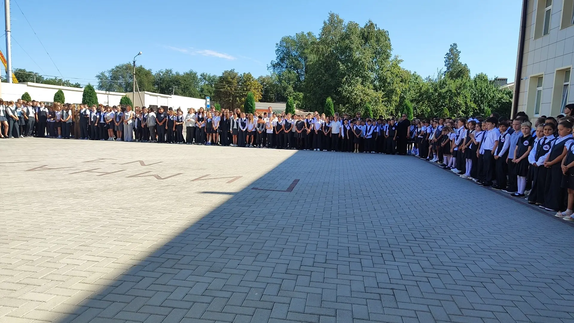 Ежегодно, 3 сентября, в России отмечается День солидарности в борьбе с терроризмом. Это...