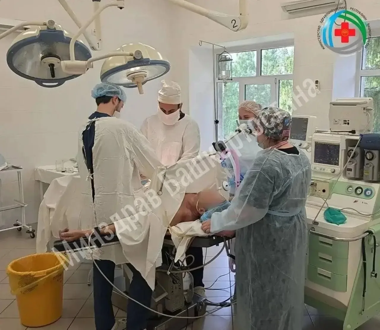 ⚡️ Врачи в Башкирии спасли раненного в грудь мужчину