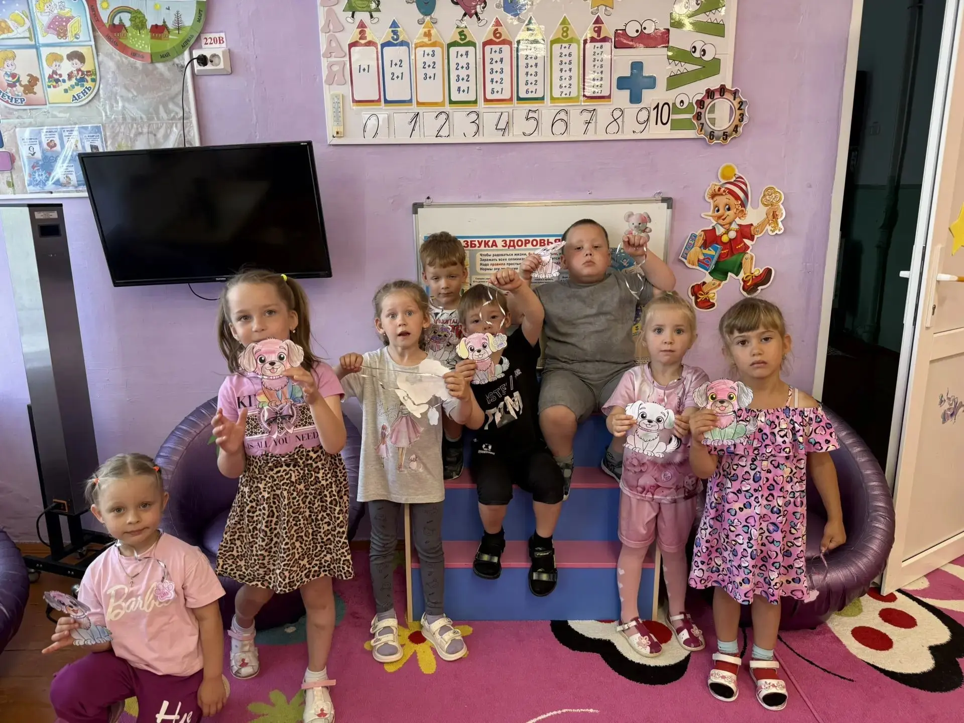 2 июля в большинстве стран отмечается
"Международный День собак".
В преддверии празднования Всемирно