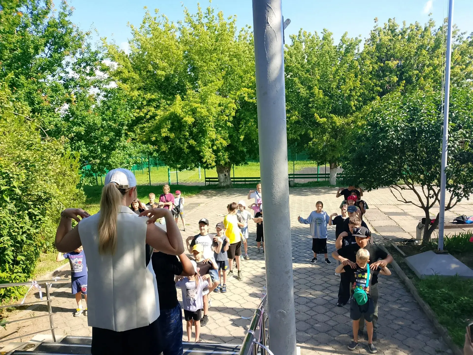 😊 День улыбок, творчества и настоящей дружбы в лагере «Казачья вольница»!

16 июня у нас прошел нев