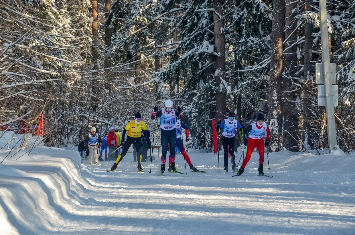 🎿Первенство города по лыжным гонкам «Владей славой» продолжается в Сарапуле. Второй ту...