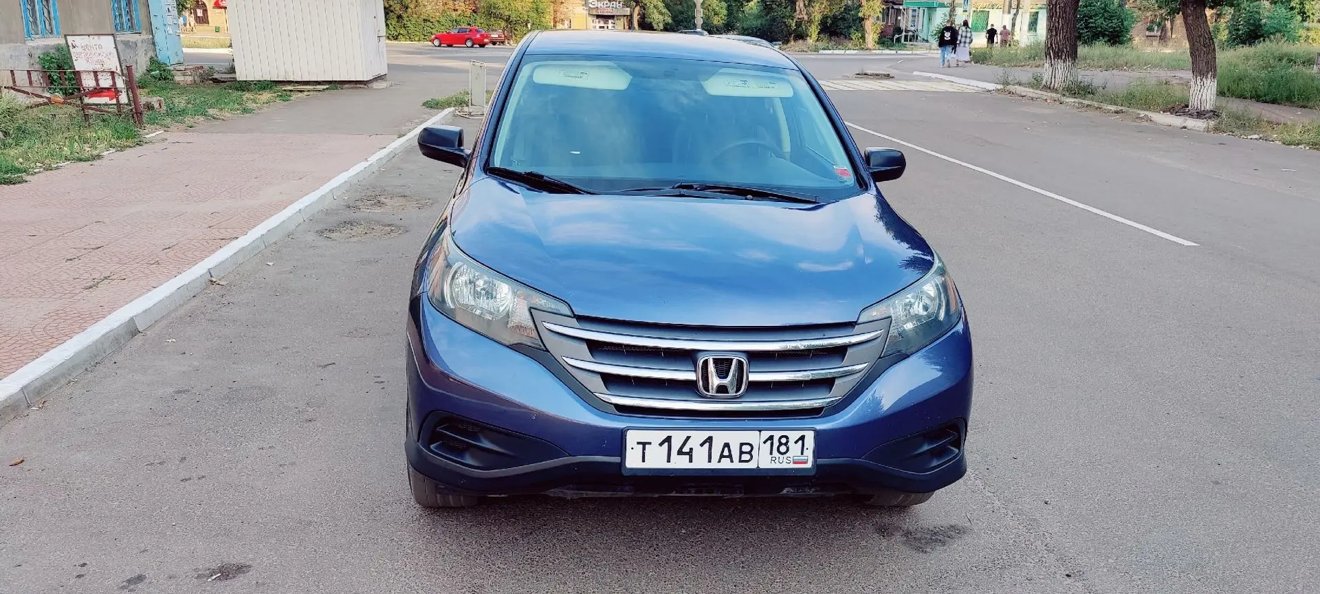 Продам Honda CRV .2014 год.АКПП.двигатель 2.4 -185 ЛС.Один хозяин.Пробег 168 000 км.жел...