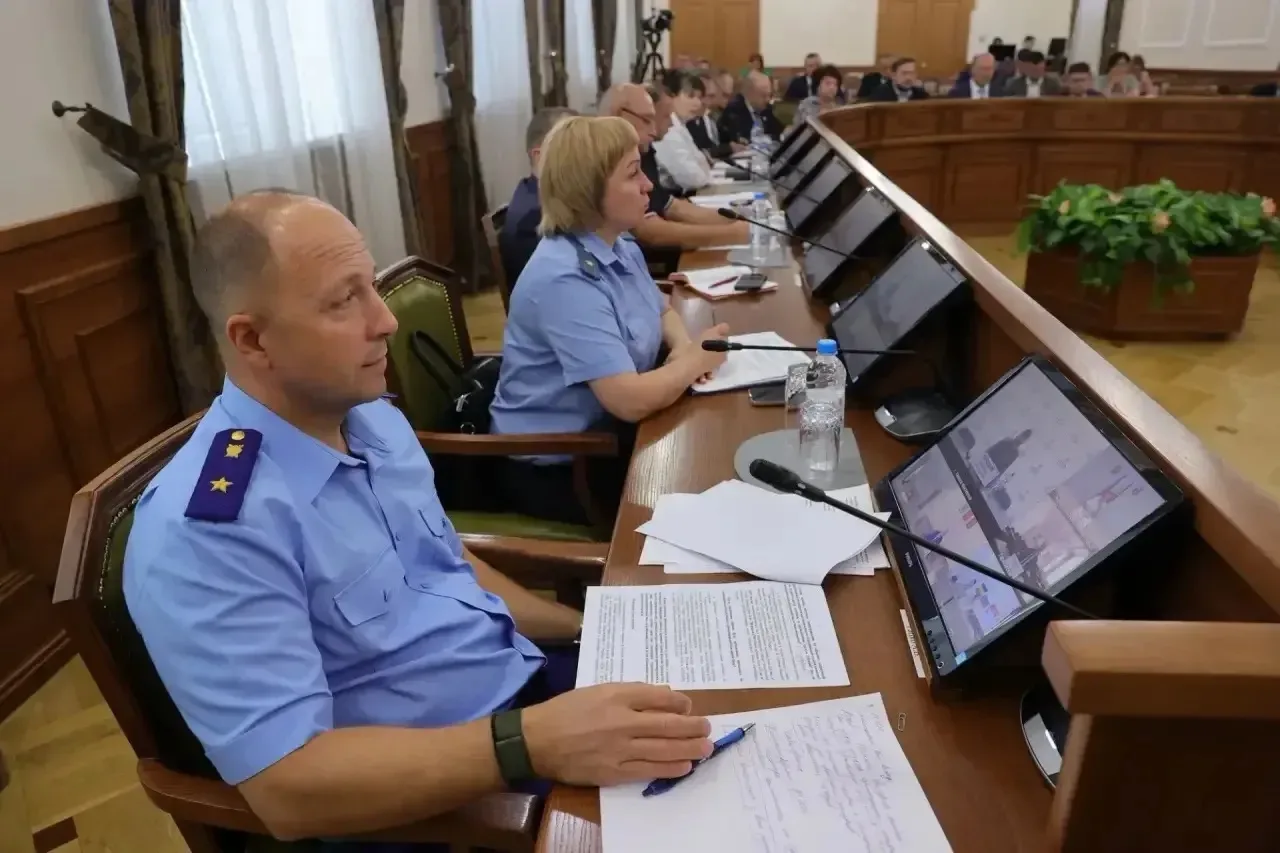 Изображение 6 к публикации «Юрий Слюсарь»