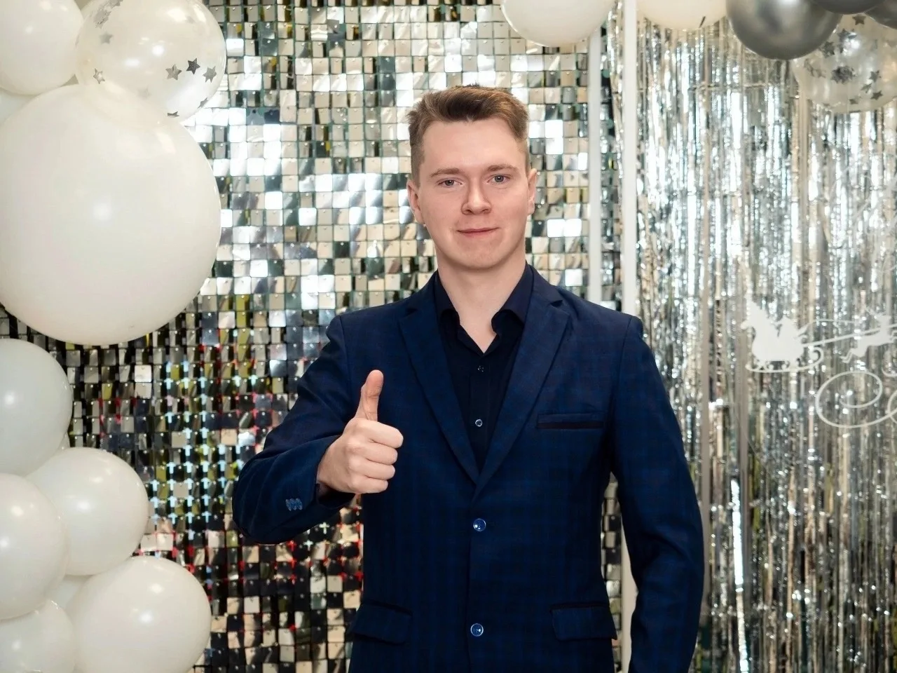 🎉Поздравляем выпускника 11 класса Щёголева Владислава с успешной сдачей ГИА🎉

👏Влад блестяще сдал