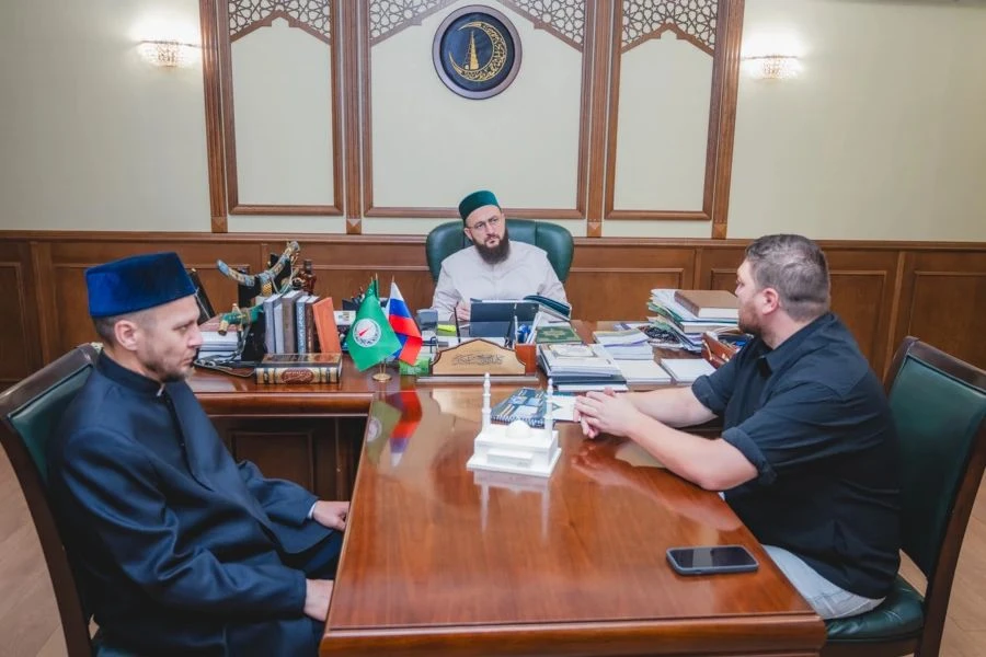 💫💫Муфтий Татарстана провел прием населения

🗣🗣На встречу с хазратом пришли мусульманские активис