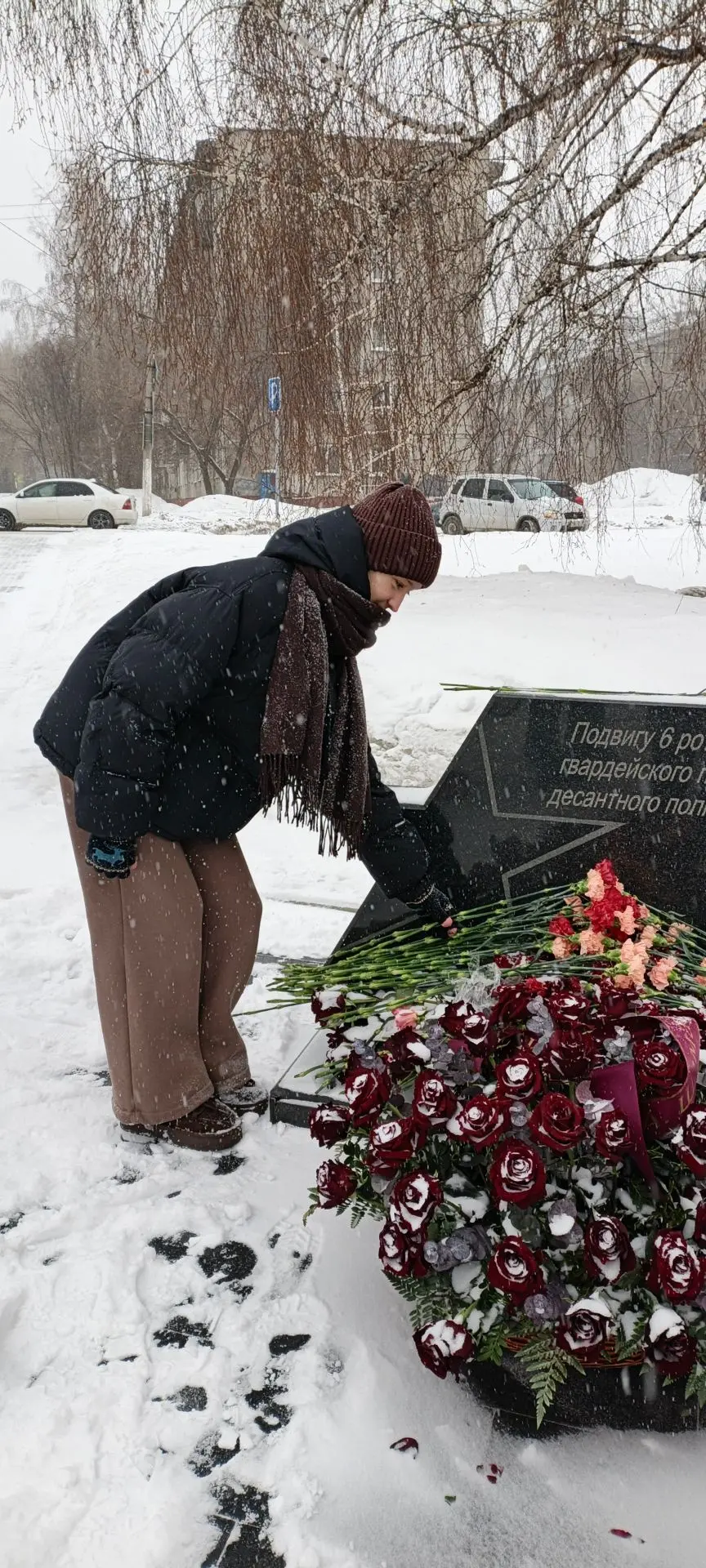 3 марта 2026 года в городе Барнауле на Аллее ветеранов состоялось памятное мероприятие «Шагнувшие в 