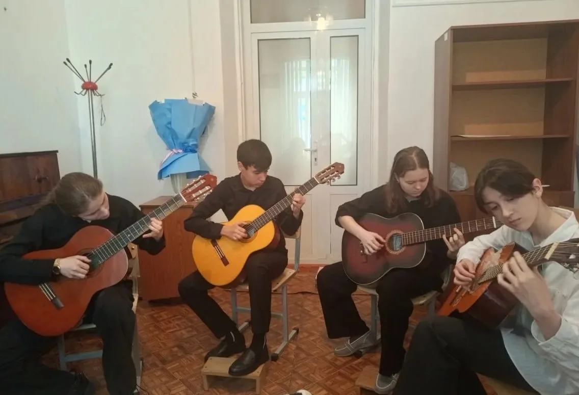 Выпускные экзамены состоялись в Хасавюртовской детской школе искусств  В Хасавюртовской детской школ