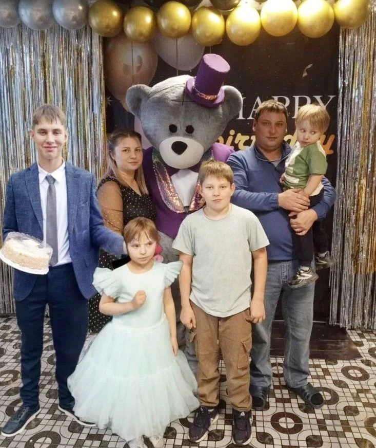 #15_мая_День_Семей #многодетное_счастье #соцзащита_в_лицах   👩‍❤️‍👨История семьи Ильиновых из Слюдян