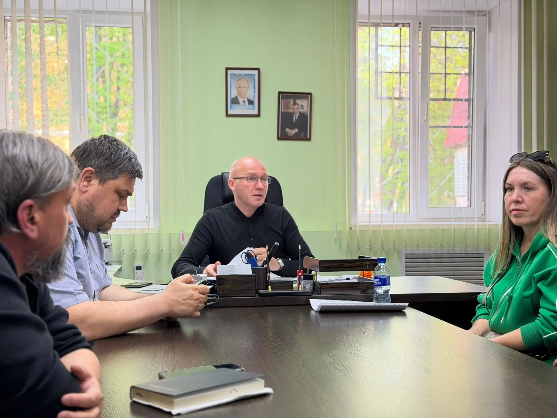 Начальник ГО и ЧС Фарид Ахмадуллин провел рабочее совещание с представителями ТОС и управляющих комп