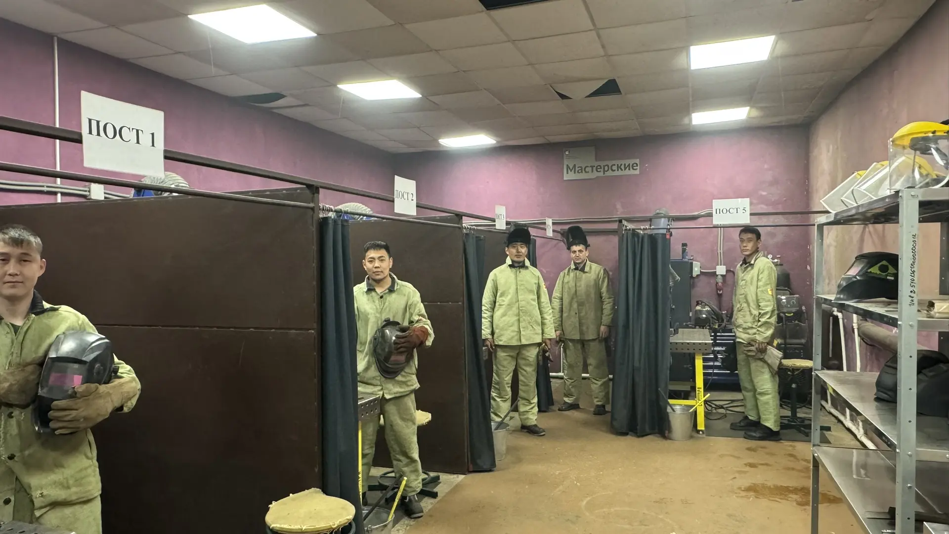 🧑🏻‍🏭Финальный аккорд: старт демонстрационного экзамена у будущих сварщиков