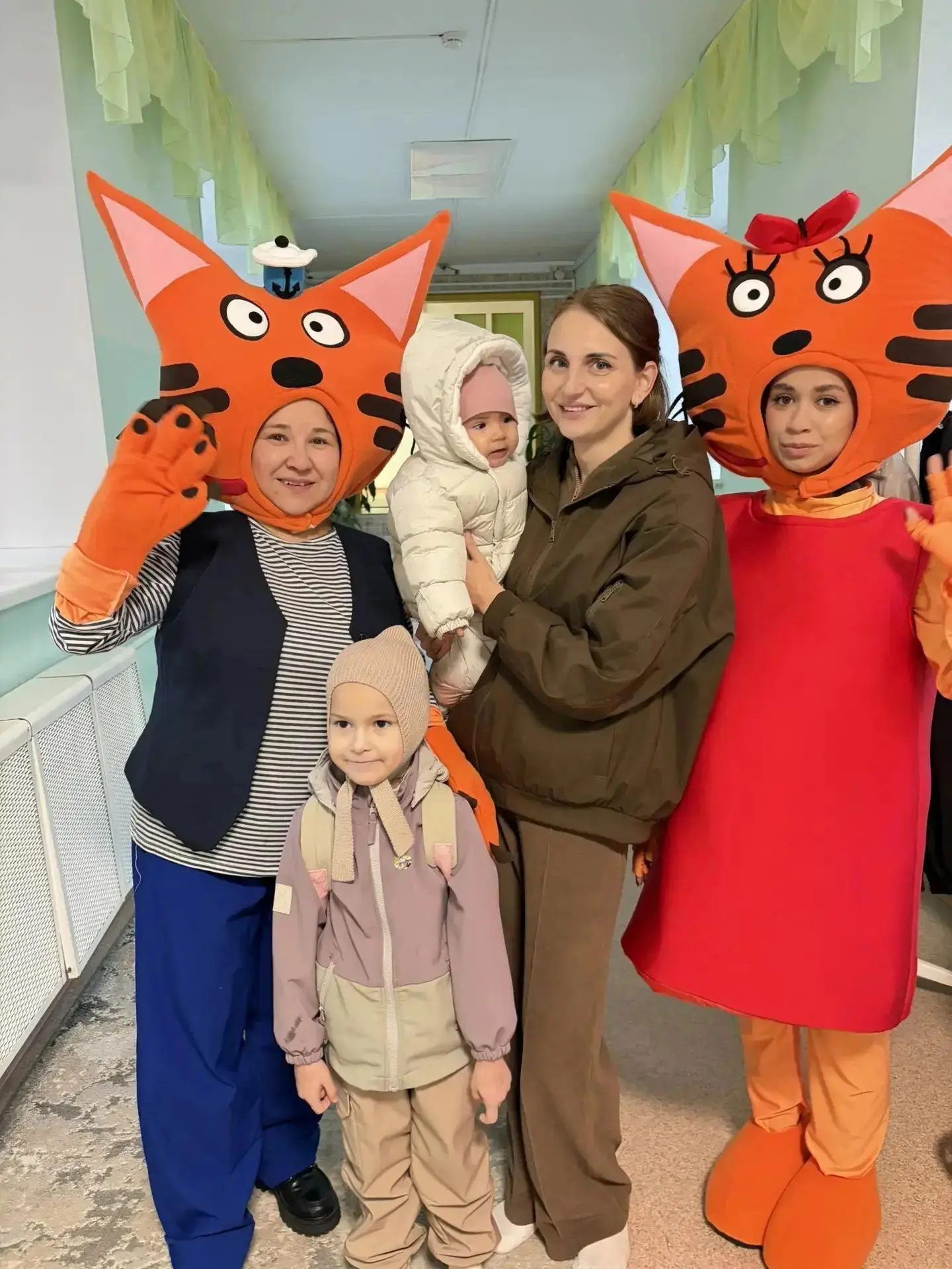 День знаний отпраздновали воспитанники и педагоги «Сказки» (2-й корпус).
