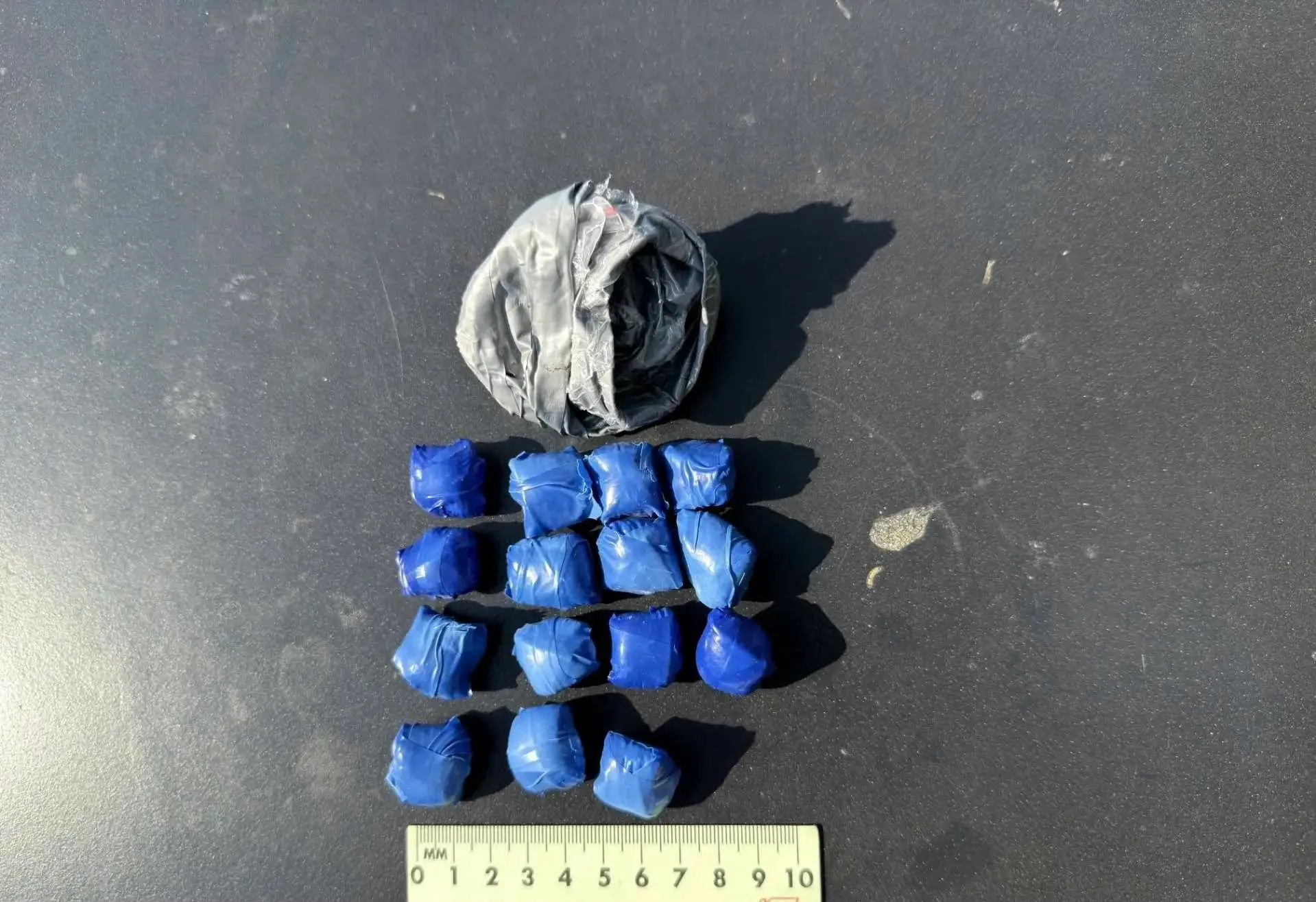 🚔 В Каменском районе задержали пару, подозреваемую в наркосбыте